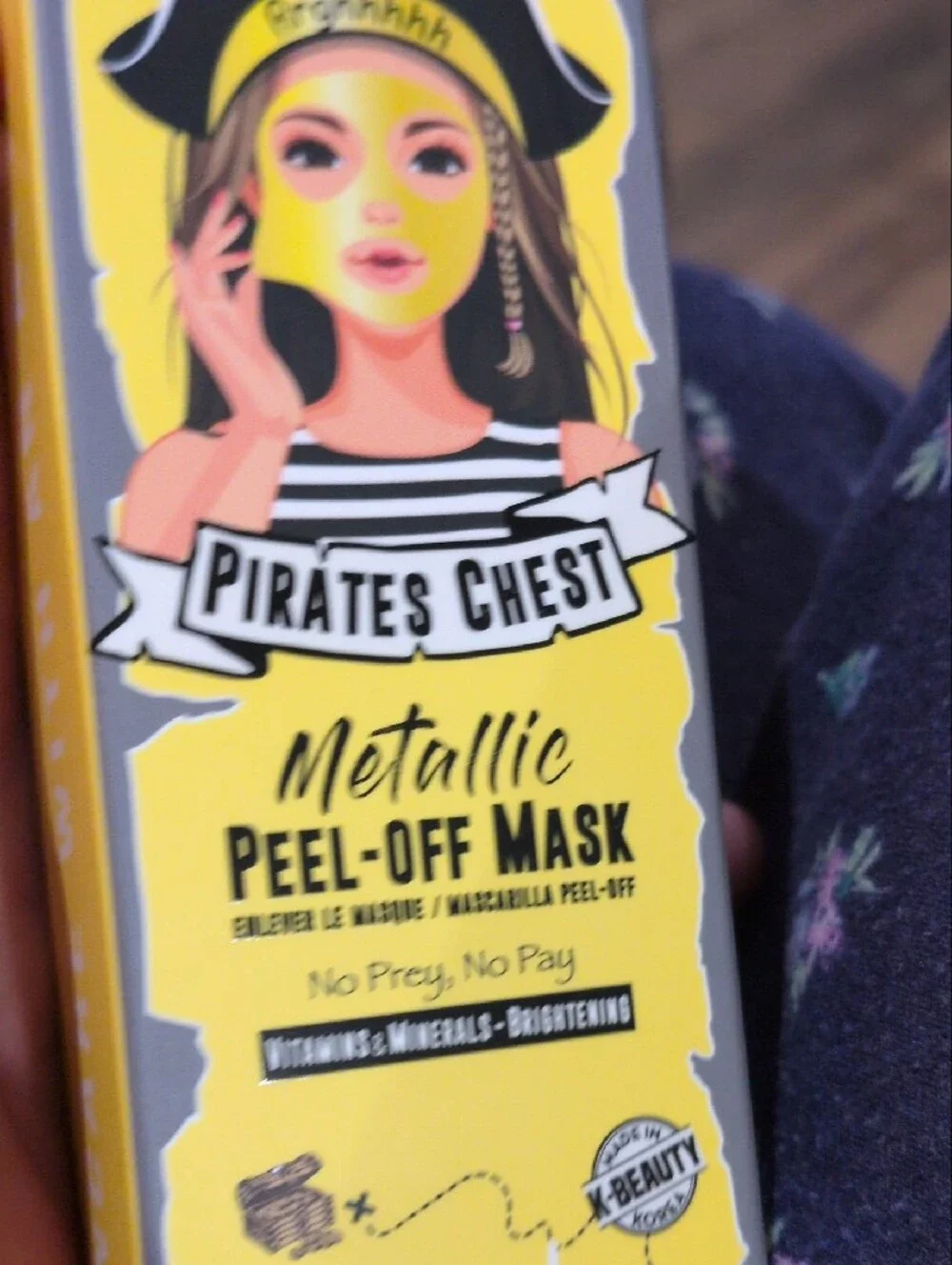 RUDE Pirates Chest Metallic Peel-Off Mask - Yellow & Black